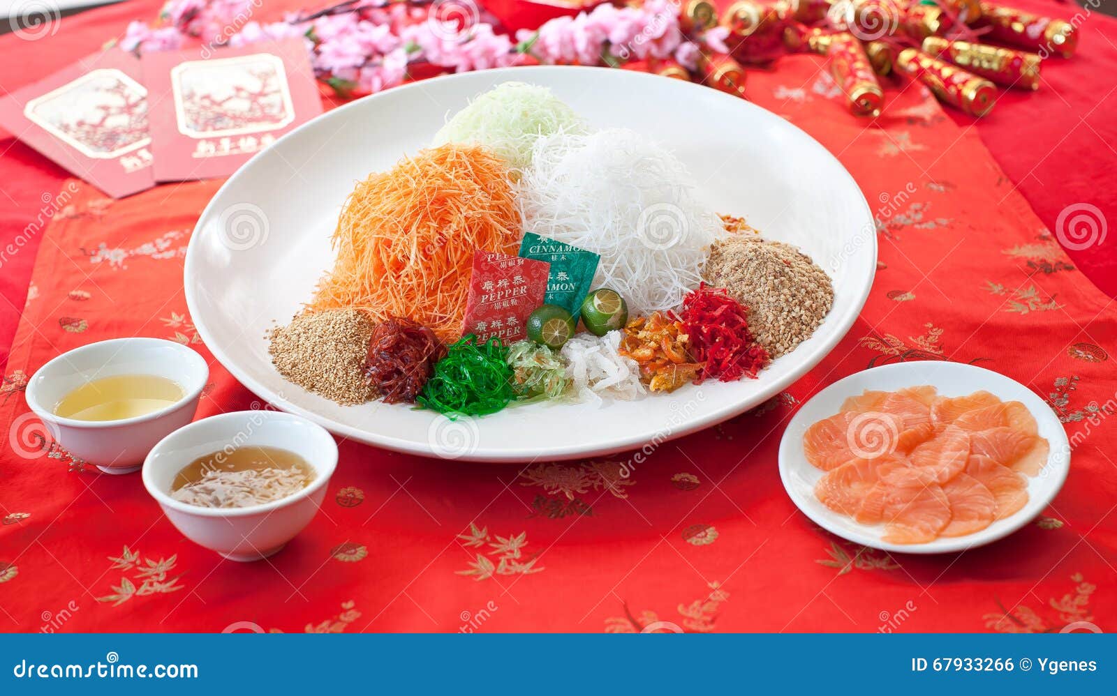 asian prosperity toss, lohei, yusheng, yee sang